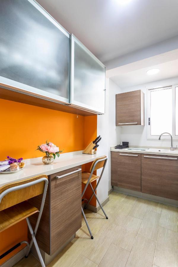 Precioso Piso Moderno: Terraza, A/C, Netflix, Wifi Apartment Valencia Exterior foto