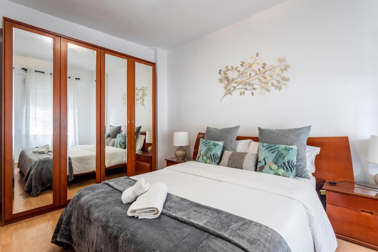 Precioso Piso Moderno: Terraza, A/C, Netflix, Wifi Apartment Valencia Exterior foto
