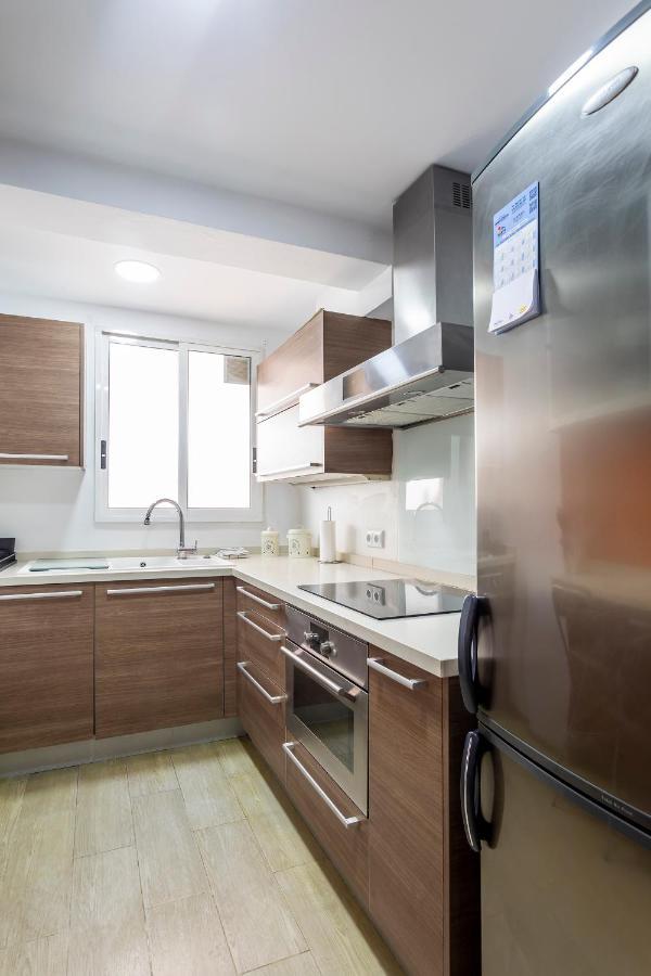 Precioso Piso Moderno: Terraza, A/C, Netflix, Wifi Apartment Valencia Exterior foto