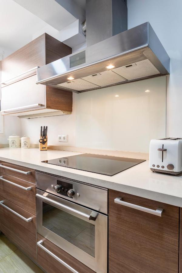 Precioso Piso Moderno: Terraza, A/C, Netflix, Wifi Apartment Valencia Exterior foto